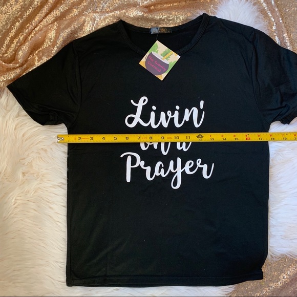 [Living On A Prayer] Soft Tee - Picture 3 of 4
